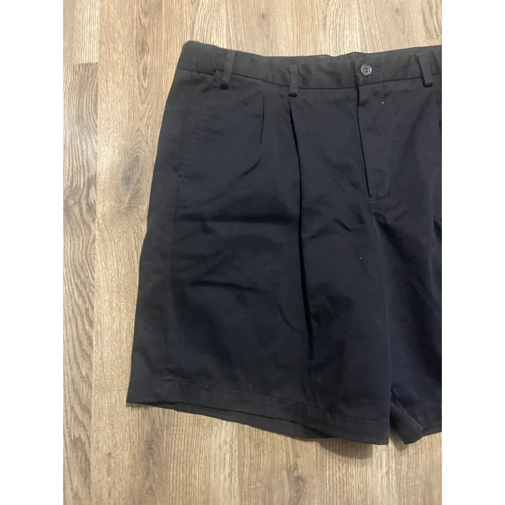 Eddie Bauer Short, Men's Size 42, Black, Dress Shorts, Pleated